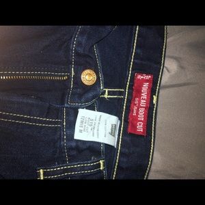 Bootcut Levi Jeans